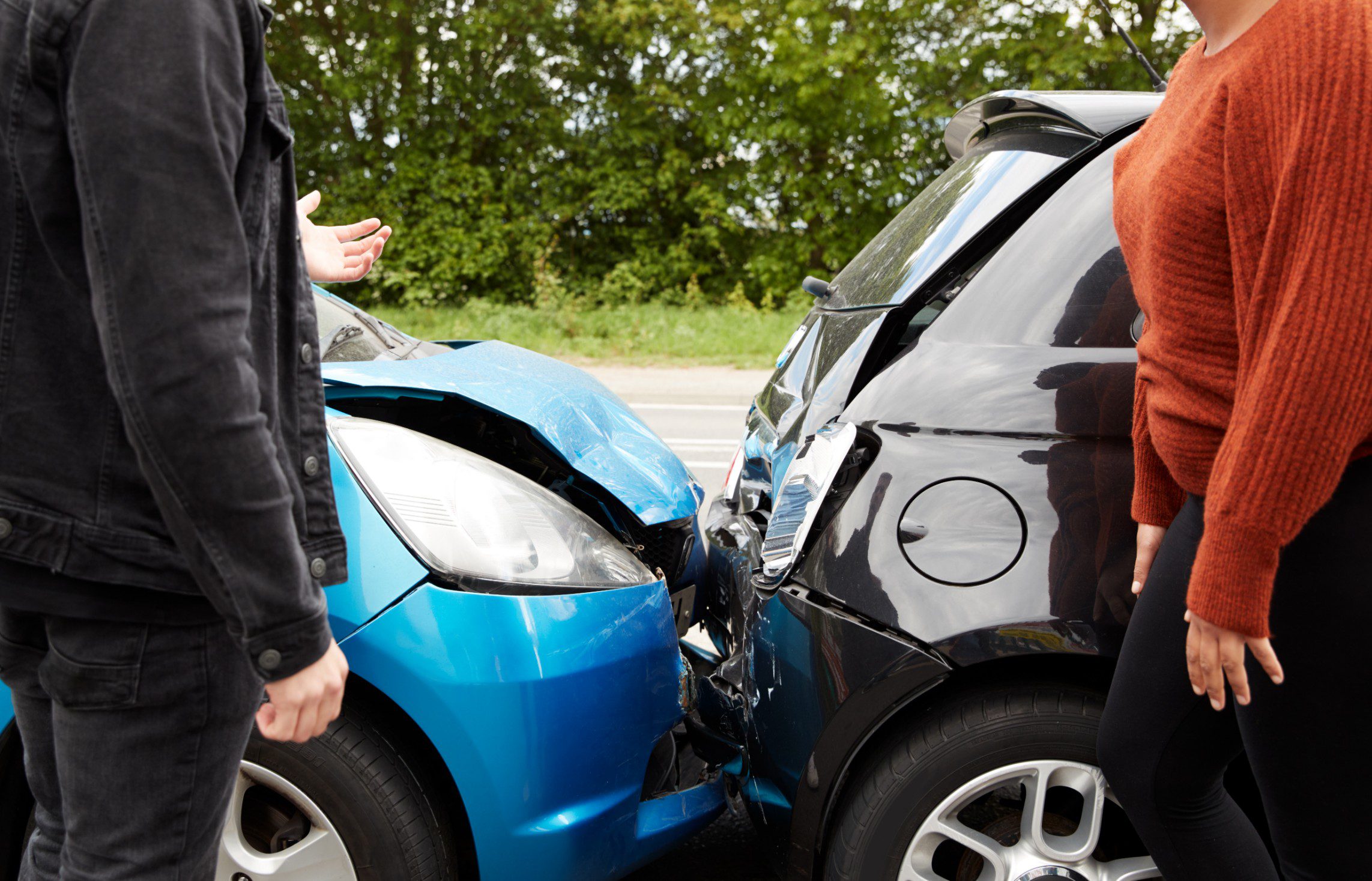 ¿Necesito un abogado de accidentes de tráfico si tengo seguro?