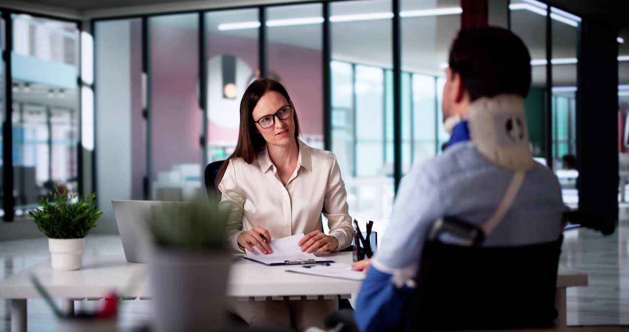 7 señales de que tu compañía de seguros está rebajando tu reclamación por lesiones personales